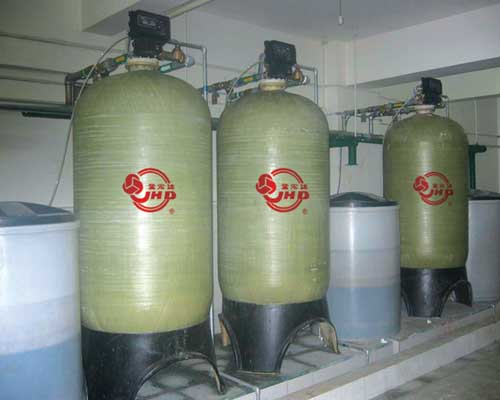 宏达科技全自动软水器